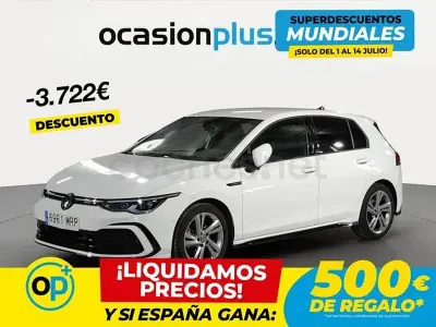 Usado VW Golf VIII R-line 150 CV (110 kW) 2024 Blanco Berlina