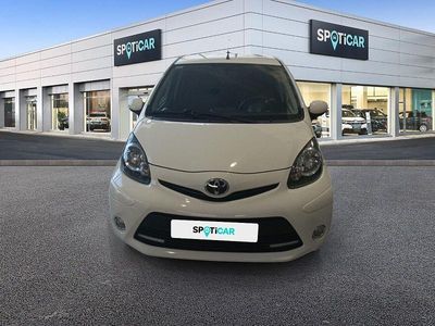 Blanco Usado 2013 Toyota Aygo City Utilitario | 7900 € (Un poco caro)