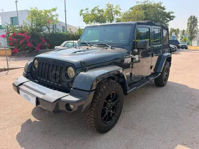 Usado Jeep Wrangler Rubicon 270 CV (198 kW) 2019 Gris / plata SUV