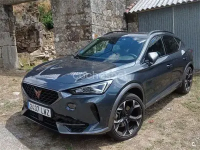 Usado Cupra Formentor 150 CV (110 kW) 2022 Gris / plata SUV