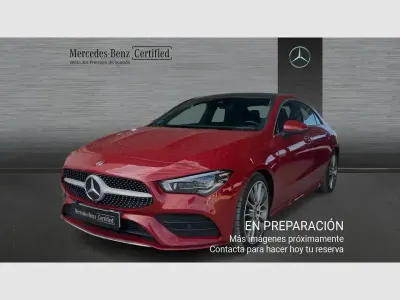 Usado Mercedes CLA220 190 CV (139 kW) 2022 Rojo Coupe