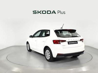 Usado Skoda Fabia Active 95 CV (69 kW) 2022 Blanco Utilitario