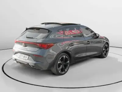 Käytetty Cupra Leon 150 HP (110 kW) 2024 Harmaa Sedan