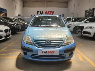 Usado Citroën C3 Exclusive 92 HP (67 kW) 2004 Azul Sedan