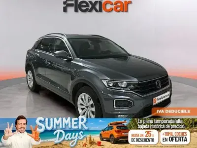 Usado VW T-Roc Advance 110 CV (80 kW) 2021 Gris SUV