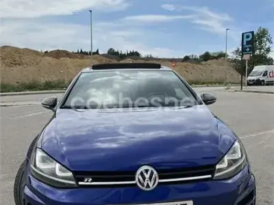 Usado VW Golf VII R 300 CV (220 kW) 2015 Azul Berlina
