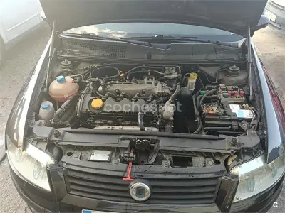 Usado Fiat Stilo Dynamic 115 CV (84 kW) 2005 Negro Berlina