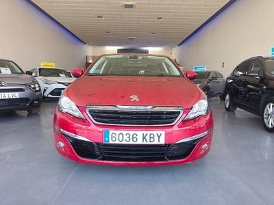 Usado Peugeot 308 Style 100 CV (73 kW) 2017 Granate Berlina