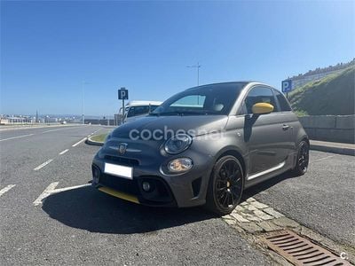 Usado Abarth 500C Pista 160 CV (117 kW) 2018 Gris / plata Descapotable