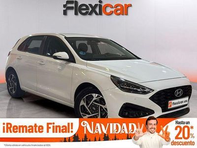 Blanco Usado 2024 Hyundai i30 Berlina | 17.490 € (Buen precio)