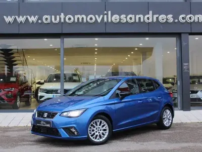 Usado Seat Ibiza FR 115 CV (84 kW) 2024 Azul Utilitario