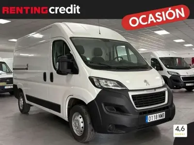 Usado Peugeot Boxer Premium 120 CV (88 kW) 2020 Blanco Van
