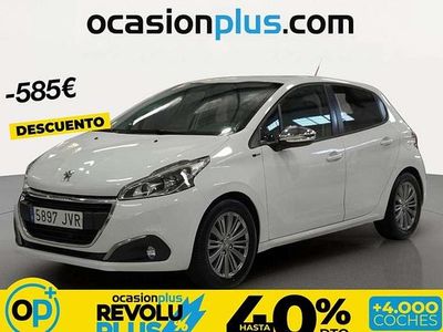 Usado Peugeot 208 Style 82 CV (60 kW) 2016 Blanco Utilitario