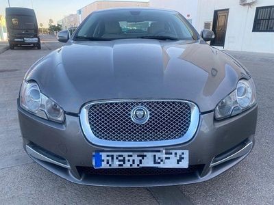 Usado Jaguar XF Premium Luxury 207 CV (152 kW) 2008 Gris / plata Berlina