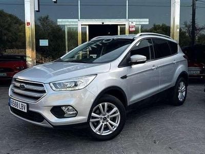Usado Ford Kuga ST-Line 150 CV (110 kW) 2019 Gris / plata SUV