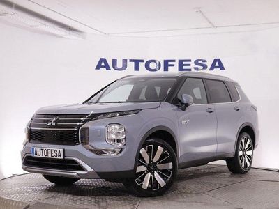 Usado Mitsubishi Outlander P-HEV 306 CV (225 kW) 2025 Gris moonstone