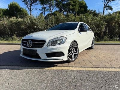 Blanco Usado 2013 Mercedes A180 AMG line Berlina | 12.999 € (Precio justo)