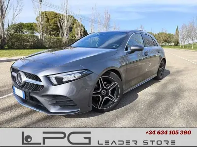 Usado Mercedes A180 136 CV (100 kW) 2021 Gris Berlina
