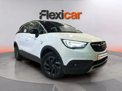 Usado Opel Crossland X Edition 110 CV (80 kW) 2020 Blanco SUV