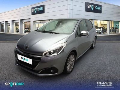 Gris Usado 2019 Peugeot 208 Signature Sky Utilitario | 8990 € (Buen precio)