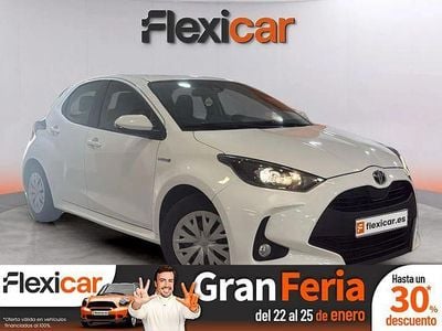 Blanco Usado 2021 Toyota Yaris Hybrid Business Edition Berlina | 16.490 € (Precio justo)