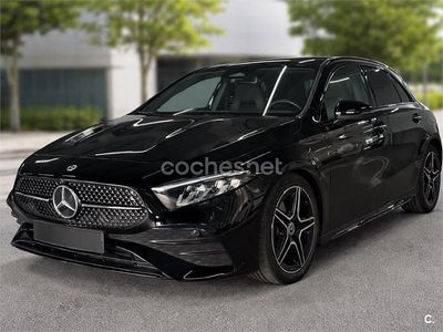 Usado Mercedes A180 116 CV (85 kW) 2023 Negro Berlina