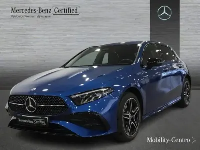 Usado Mercedes A250 AMG line 163 CV (119 kW) 2024 Azul denim metalizado