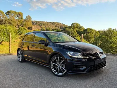 Usado VW Golf VII R 300 CV (220 kW) 2020 Negro Berlina