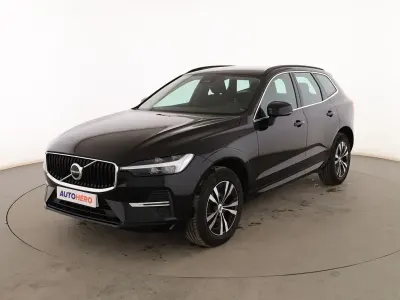 Usado Volvo XC60 Momentum 197 CV (144 kW) 2021 Negro SUV