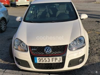 VW Golf V