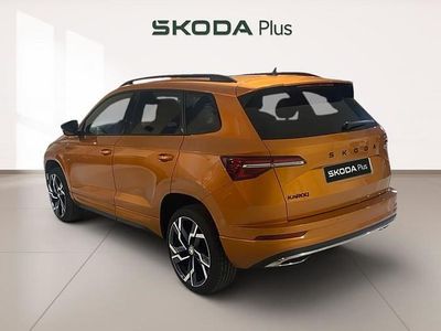 Usado Skoda Karoq SportLine 150 CV (110 kW) 2024 Naranja SUV