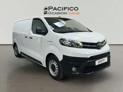 Usado Toyota Proace Plus 100 kW (136 CV) 2023 Blanco Monovolumen
