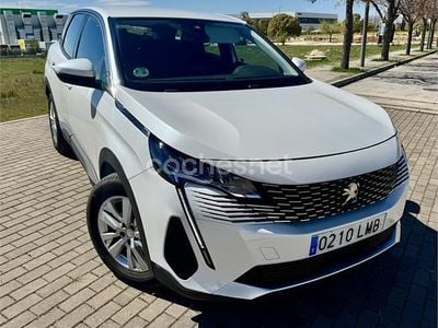 Usado Peugeot 3008 Active 130 CV (95 kW) 2021 Blanco SUV