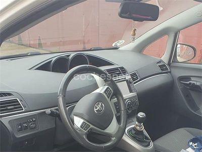 Blanco Usado 2014 Toyota Verso Advance Monovolumen | 11.900 € (Caro)