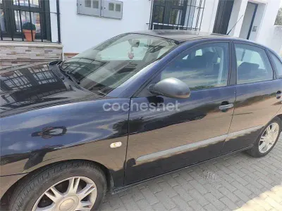Usado Seat Ibiza Reference 85 CV (62 kW) 2006 Negro Utilitario