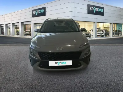 Usado Hyundai Kona 141 HP (103 kW) 2022 Cinzento SUV