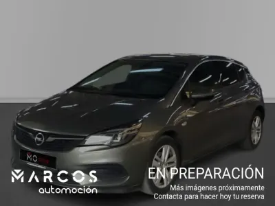 Usado Opel Astra Elegance 122 CV (89 kW) 2020