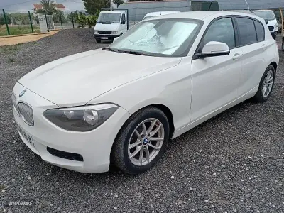 Usado BMW 118 143 CV (105 kW) 2012 Blanco Utilitario
