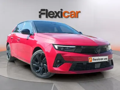 Usado Opel Astra Elegance 131 CV (96 kW) 2023 Granate Utilitario