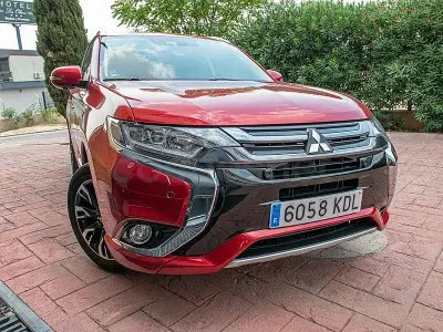 Usado Mitsubishi Outlander P-HEV
