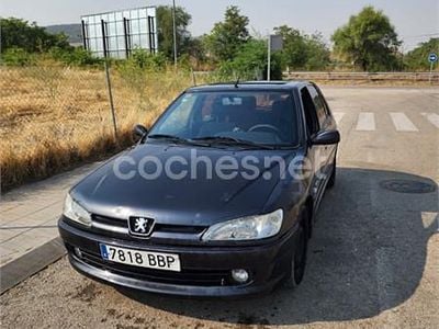 Peugeot 306