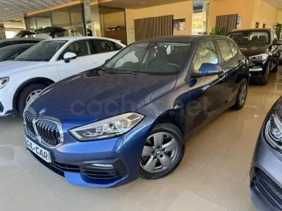 Usado BMW 118 Comfort Edition 150 CV (110 kW) 2022 Azul Berlina