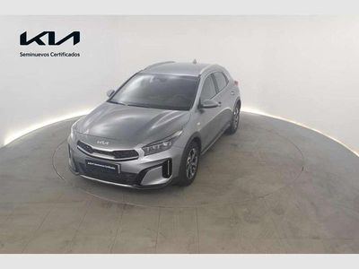 Usado Kia XCeed 101 CV (74 kW) 2025 Plateado SUV