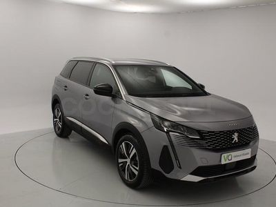 Usado Peugeot 5008 Allure 131 CV (96 kW) 2023 Gris SUV