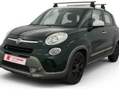 Usado Fiat 500L Trekking 120 CV (88 kW) 2018 Verde Monovolumen
