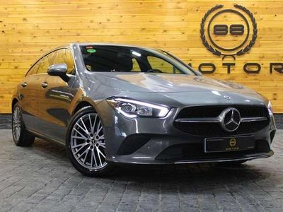 Usado Mercedes CLA220 Shooting Brake 190 CV (139 kW) 2021 Gris / plata Familiar