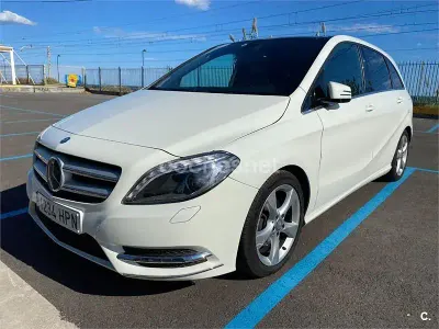 Usado Mercedes B180