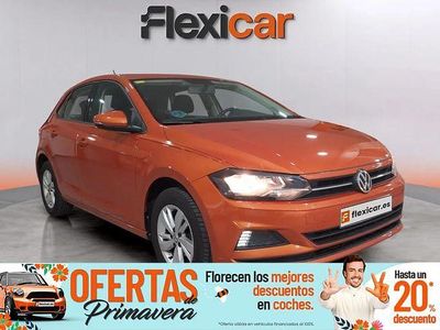 Usado VW Polo Advance 80 CV (58 kW) 2019 Naranja Utilitario