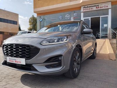 Usado Ford Kuga ST-Line 120 CV (88 kW) 2022 Gris / plata SUV