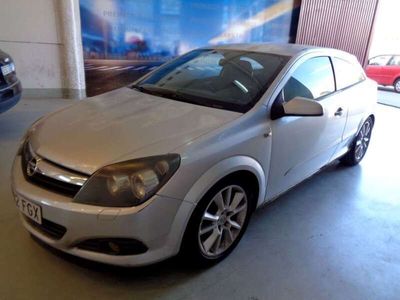 usado Opel Astra GTC 1.7CDTi Sport 6vel.